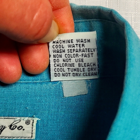 Vintage 90s Bugle Boy short sleeves,  Button down shirt, Aqua Blue Large for men - Picture 13 of 16